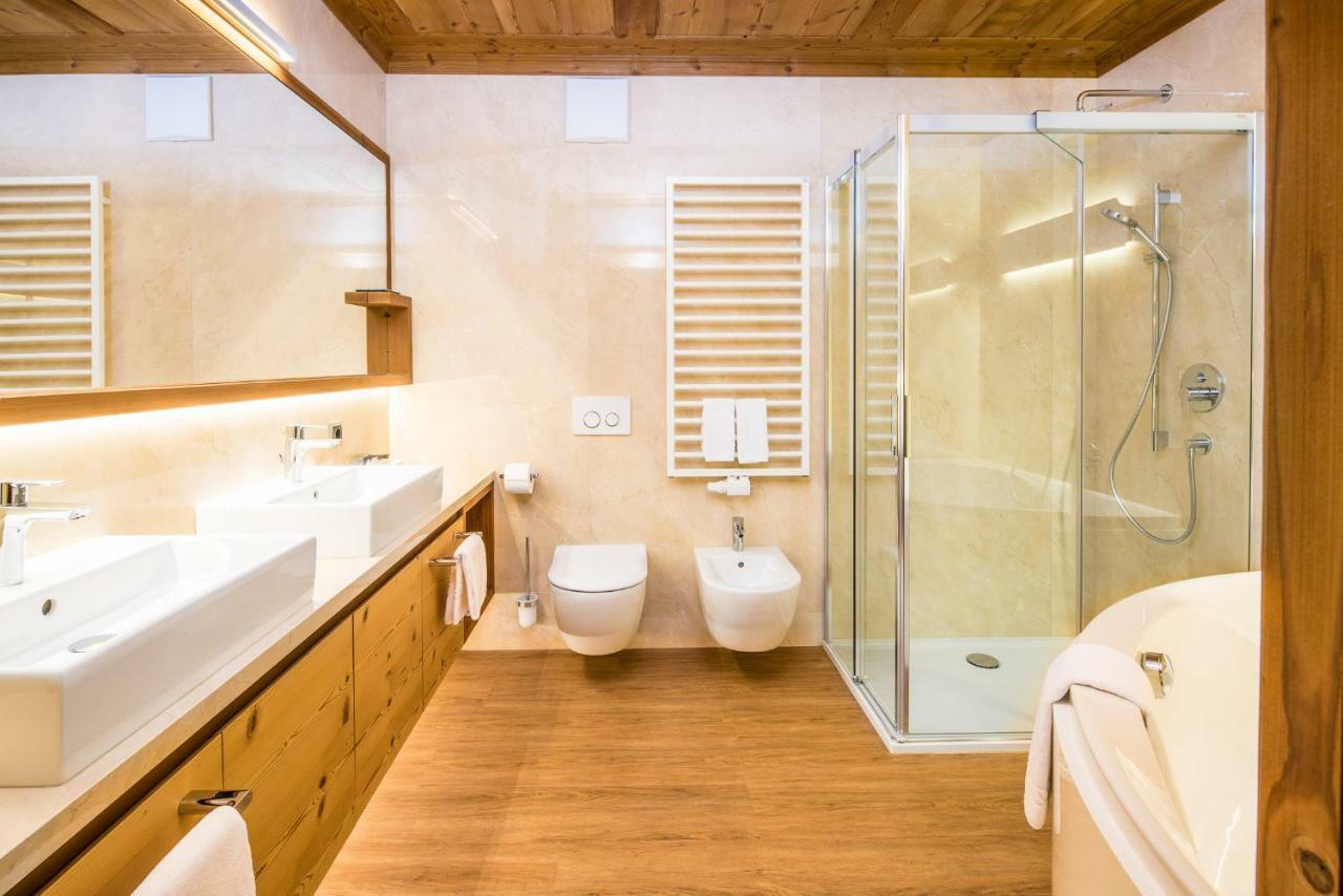 Savoy Dolomites Luxury & Spa Hotel Selva di Val Gardena Exterior photo